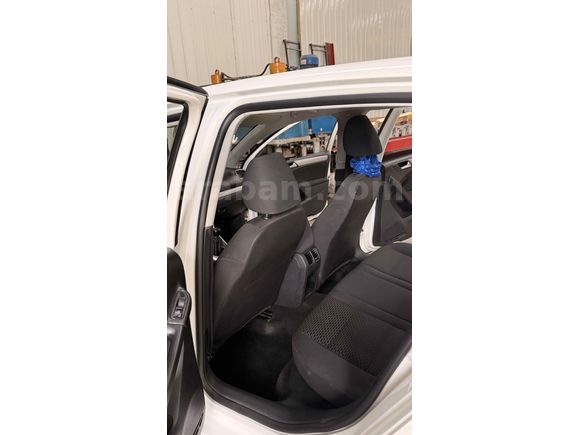 Sahibinden Volkswagen Golf 1.6 Trendline 2012 Model 