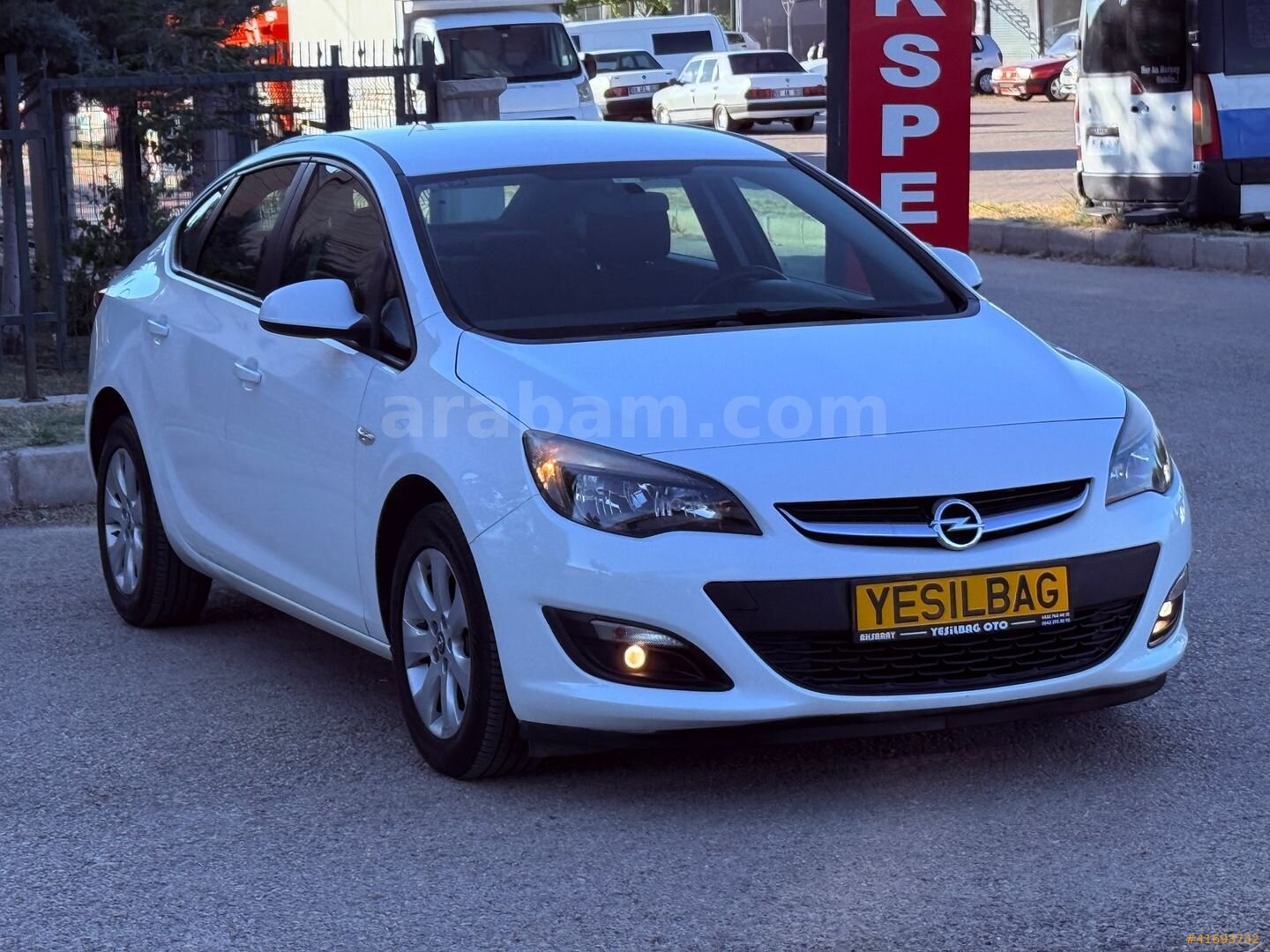 Galeriden Opel Astra 1.6 Edition Plus 2016 Model Aksaray 139.000 km Beyaz 4