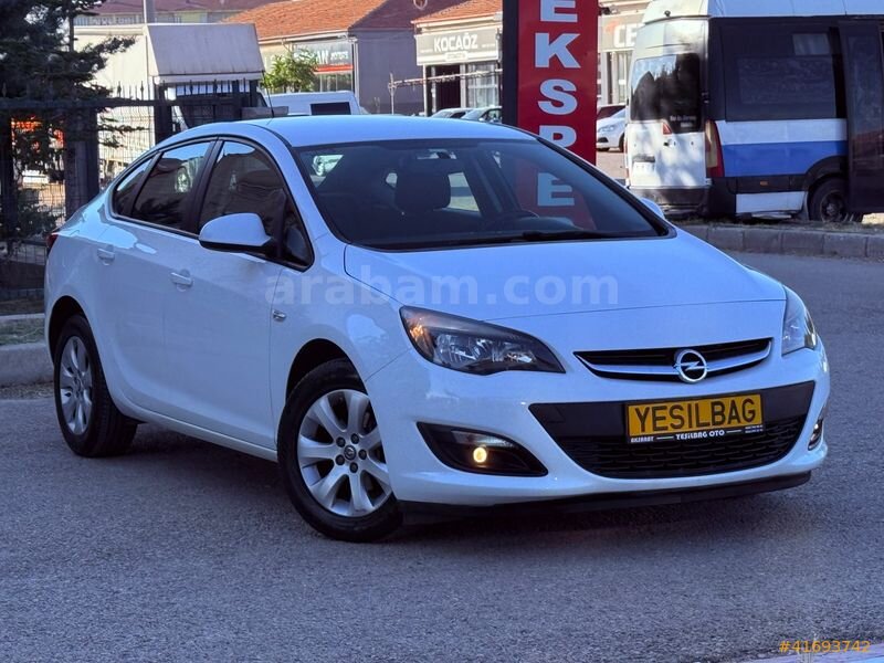 Galeriden Opel Astra 1.6 Edition Plus 2016 Model Aksaray 139.000 km Beyaz 1
