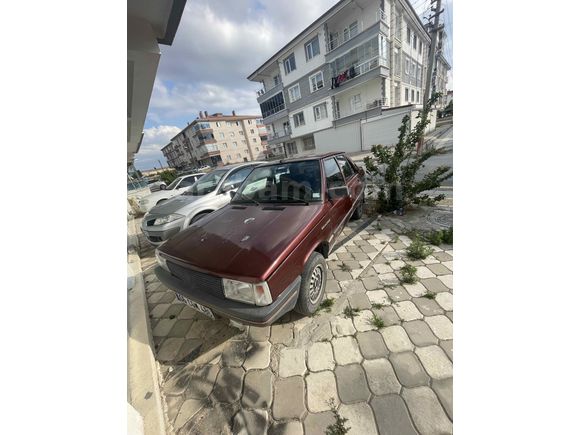 Sahibinden Renault R 9 1.4 Broadway 1991 Model Acill temiz araç 
