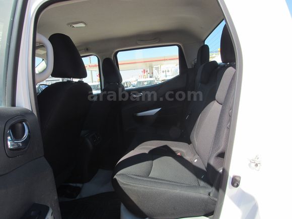 BÜYÜKSOYLU 'DAN 2021 MODEL NAVARA 2.3 DCI 4X4 Ç.KABİN