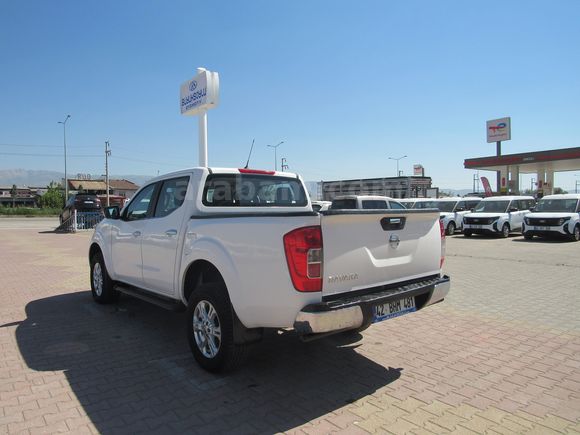BÜYÜKSOYLU 'DAN 2021 MODEL NAVARA 2.3 DCI 4X4 Ç.KABİN
