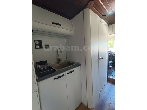 Araç 2020 - 89.000km.'de. Hatasız. Karavan Dönüşümü 2026 Ocak