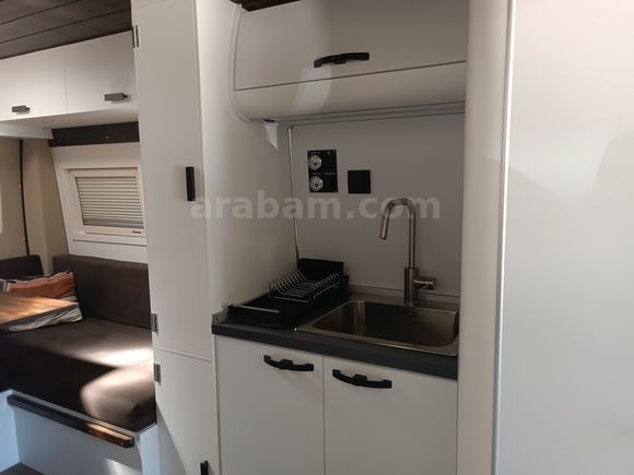 Araç 2020 - 89.000km.'de. Hatasız. Karavan Dönüşümü 2026 Ocak