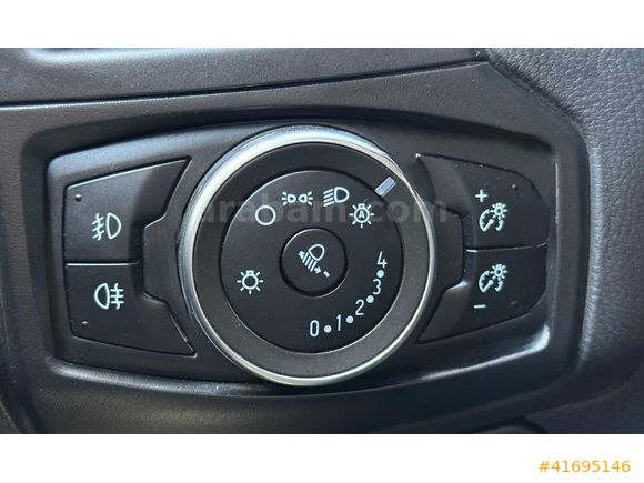 2017 FORD FOCUS TİTANİUM 1.5 TDCİ OTOMATİK HATASIZ BOYASIZ LANSM