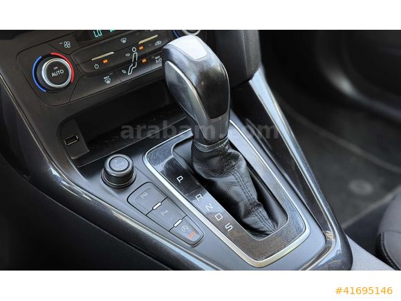 2017 FORD FOCUS TİTANİUM 1.5 TDCİ OTOMATİK HATASIZ BOYASIZ LANSM