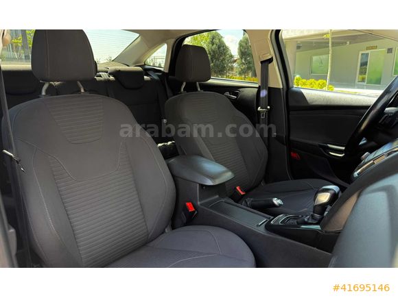 2017 FORD FOCUS TİTANİUM 1.5 TDCİ OTOMATİK HATASIZ BOYASIZ LANSM