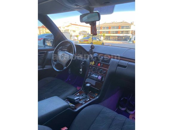 Sahibinden Mercedes - Benz E 200 Classic 1996 Model 