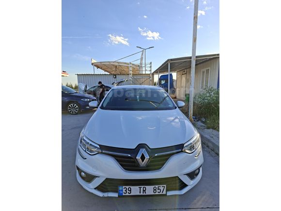 Sahibinden Renault Megane 1.6 Joy 2017 Model