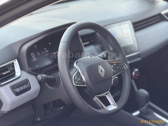 AKDAĞ MOTOR'S DAN 2026 ÇIKIŞLI 2025 CLİO 5 SIFIR EVOLUTİON GSR2
