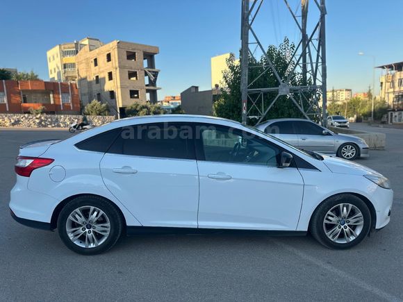 Sahibinden Ford Focus 1.6 Ti-VCT Trend X 2013 Model