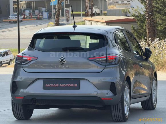 AKDAĞ MOTOR'S DAN 2026 ÇIKIŞLI 2025 CLİO 5 SIFIR EVOLUTION GSR2