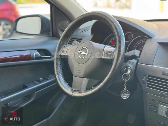 2005 MODEL EMSALSİZ TEMİZLİKTE 1.6 LPG ELEGANCE