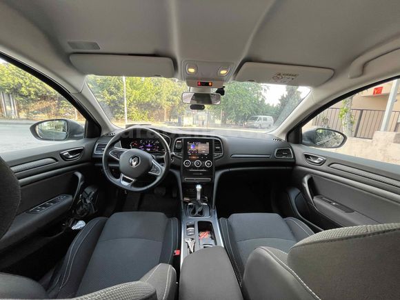 Sahibinden Renault Megane 1.3 TCe Touch 2023 Model 