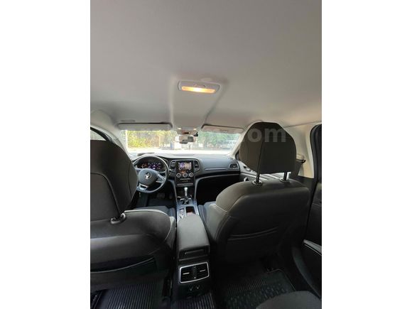 Sahibinden Renault Megane 1.3 TCe Touch 2023 Model 