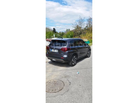 2025 model GLX PREMİUM.  15 bin km de