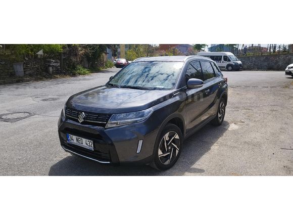 2025 model GLX PREMİUM.  15 bin km de