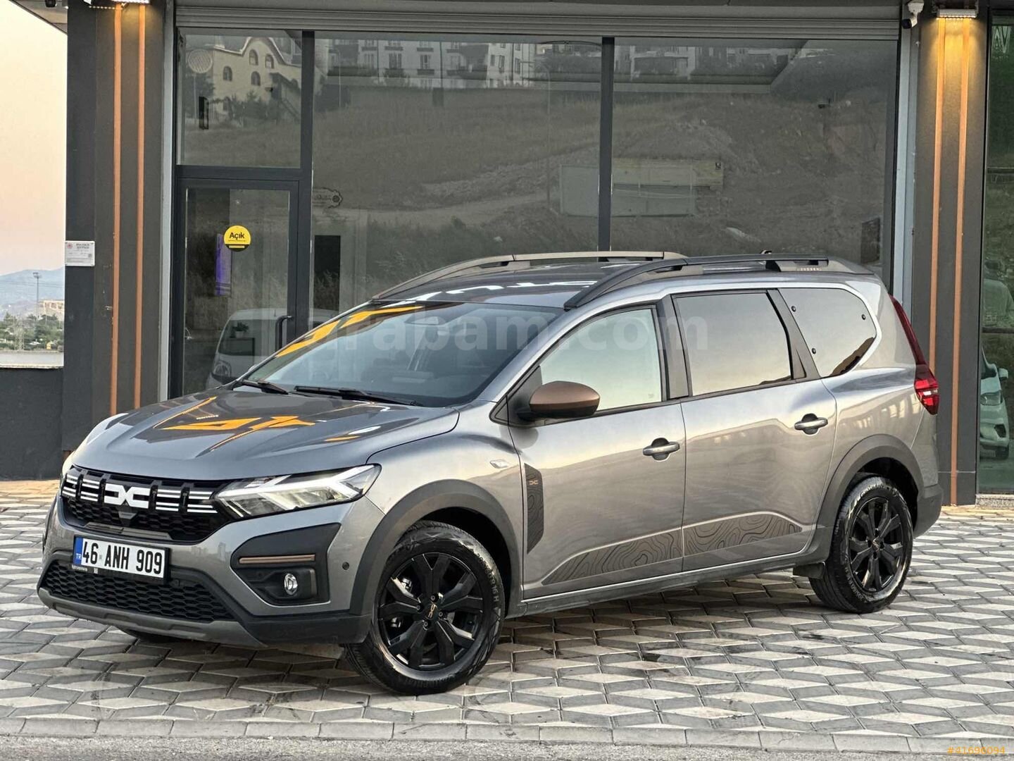 Galeriden Dacia Jogger 1.6 Hybrid Extreme 2024 Model Kahramanmaraş 6.006 km Gri 1
