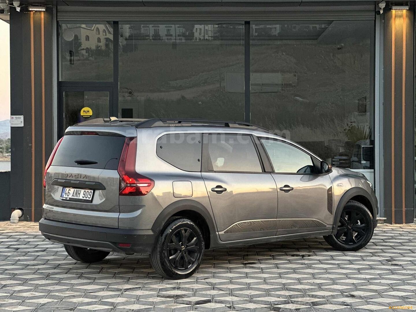 Galeriden Dacia Jogger 1.6 Hybrid Extreme 2024 Model Kahramanmaraş 6.006 km Gri 6