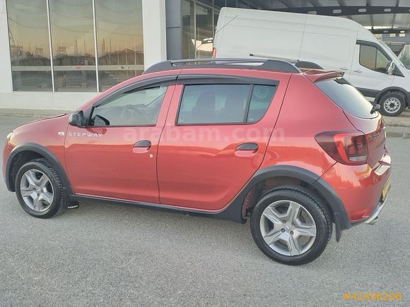 DACİA SANDERO STEPWAY 1.5 DCI OTOMATİK