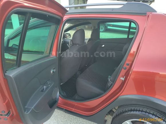 DACİA SANDERO STEPWAY 1.5 DCI OTOMATİK