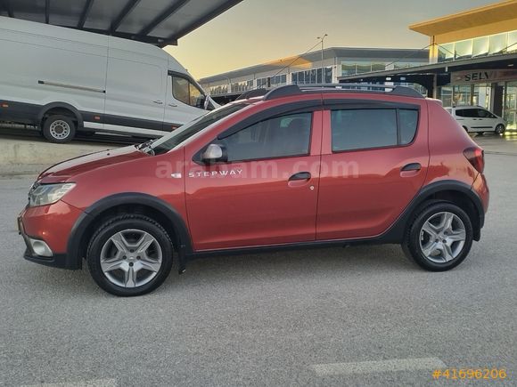 DACİA SANDERO STEPWAY 1.5 DCI OTOMATİK