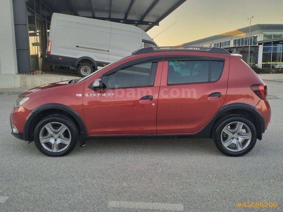 DACİA SANDERO STEPWAY 1.5 DCI OTOMATİK