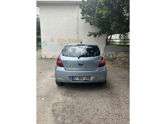 Sahibinden Hyundai i20 1.2 MPI Team 2009 Model 