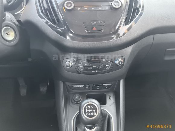 FORD COURİER TİTANYUM PLUS OTOMOBİL