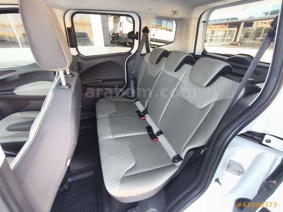 FORD COURİER TİTANYUM PLUS OTOMOBİL