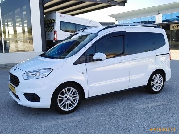 FORD COURİER TİTANYUM PLUS OTOMOBİL