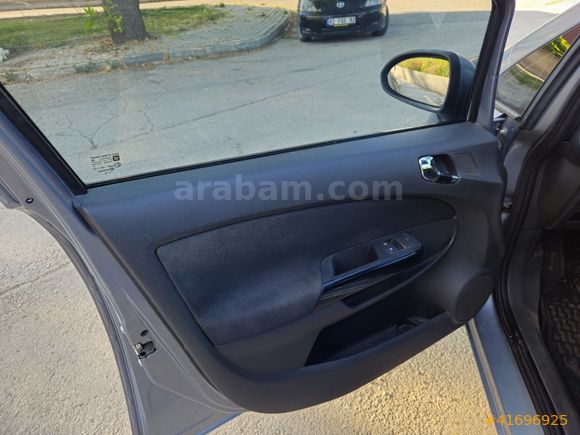 SİNVAR MOTORS dan corsa