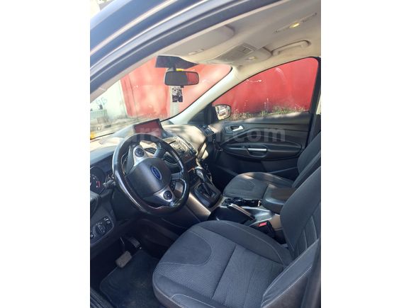 Ford kuga ecoboss  model 2016 1.5 otomatik