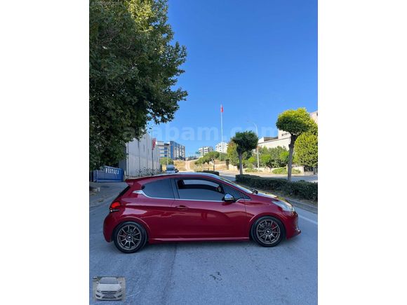 1453 AUTO 2013 1.6 THP GTI 208 BLACK RED