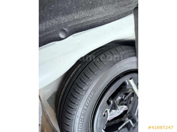 SAMET OTOMOTİV DEN HATASIZ BOYASIZ TRAMERSİZ egea 1.3 multijet