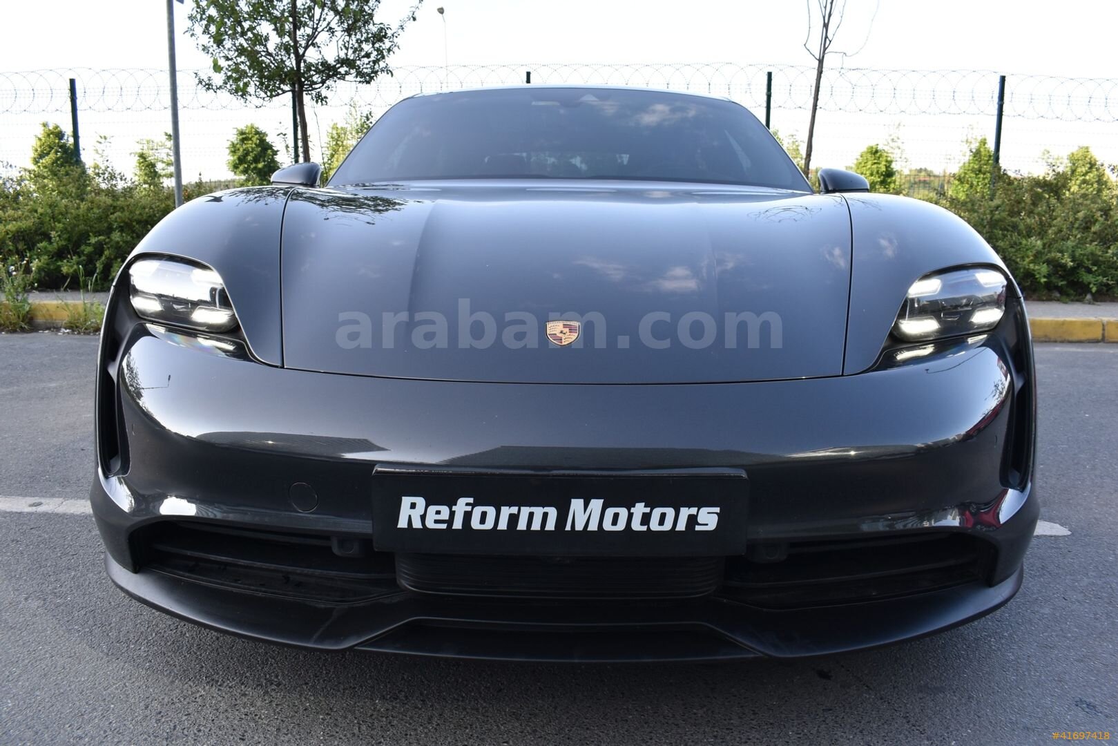 Galeriden Porsche Taycan Elektrik 4S Performance Plus 2020 Model İstanbul 90.000 km Füme 5