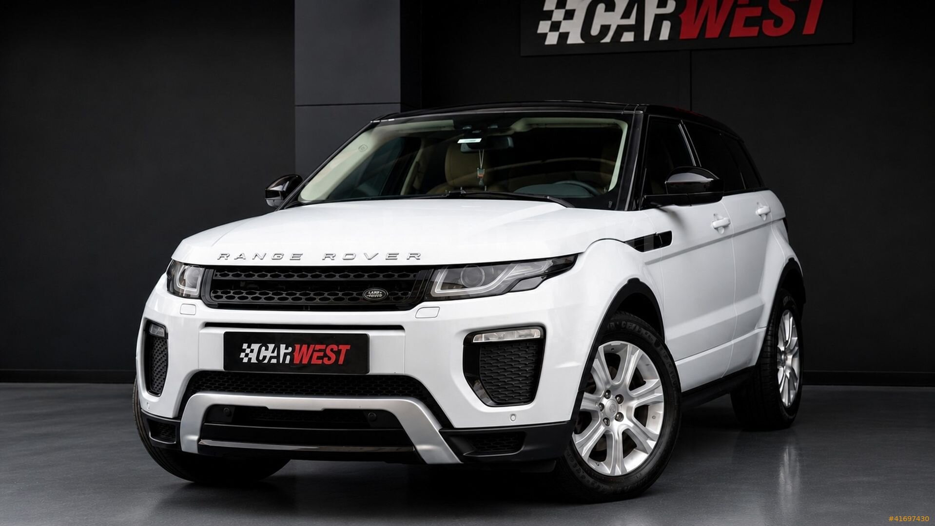 Galeriden Land Rover Range Evoque 2.0 TD4 HSE 2018 Model İstanbul 135.500 km Beyaz 3