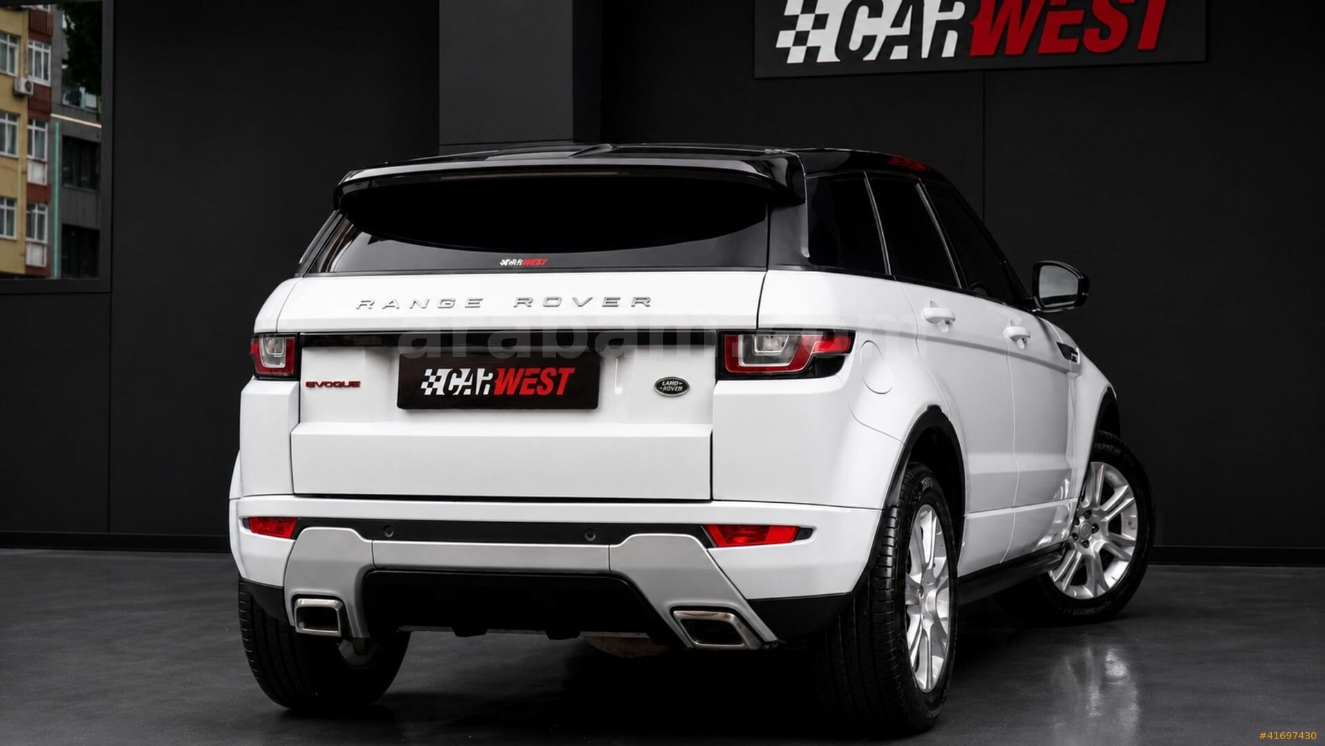 Galeriden Land Rover Range Evoque 2.0 TD4 HSE 2018 Model İstanbul 135.500 km Beyaz 4