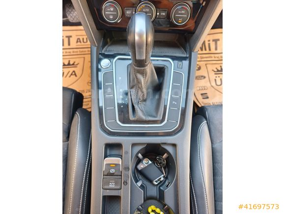 ÜMİT AUTO/2019/BOYASIZ/PASSAT/ELEGANCE/OTOMATİK/210.BİN.KM/