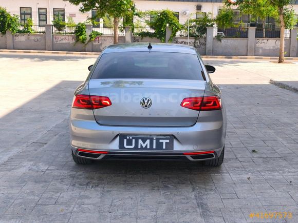 ÜMİT AUTO/2019/BOYASIZ/PASSAT/ELEGANCE/OTOMATİK/210.BİN.KM/