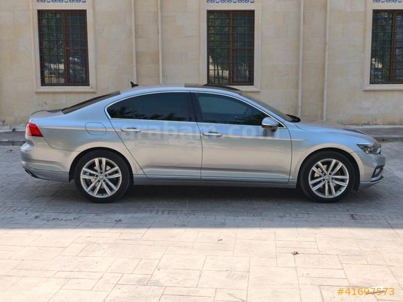 ÜMİT AUTO/2019/BOYASIZ/PASSAT/ELEGANCE/OTOMATİK/210.BİN.KM/