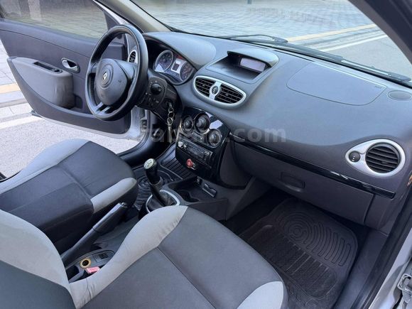 2011 MODEL RENAULT CLIO 1.2 EXTREME BENZİN&LPG