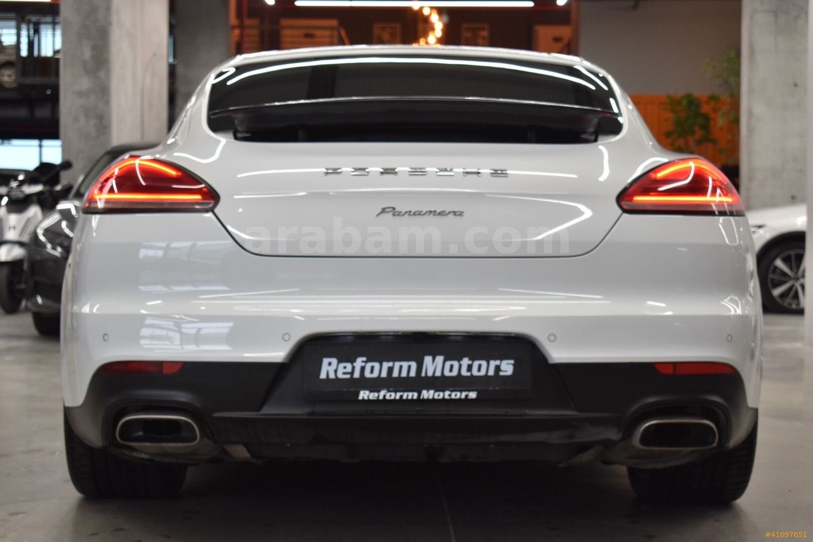 Galeriden Porsche Panamera Diesel 2013 Model İstanbul 178.300 km Beyaz 7