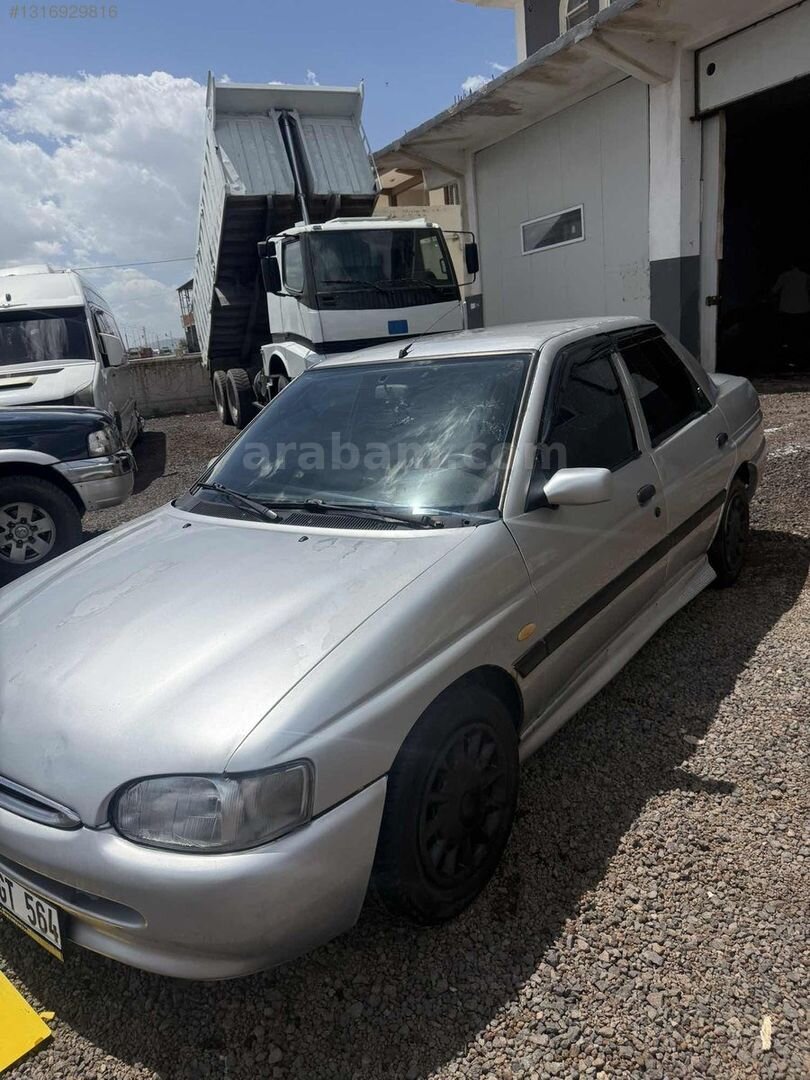 Galeriden Ford Escort 1.8 CLX 1996 Model Kayseri 290.000 km Gri 5