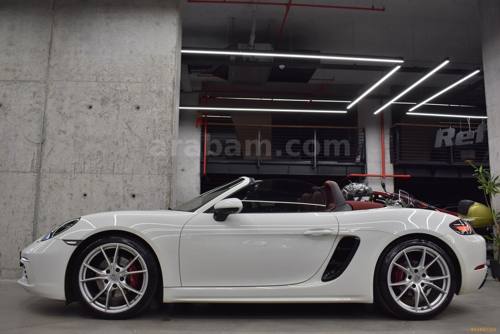 Galeriden Porsche 718 Boxster 2017 Model İstanbul 72.500 km Beyaz 6