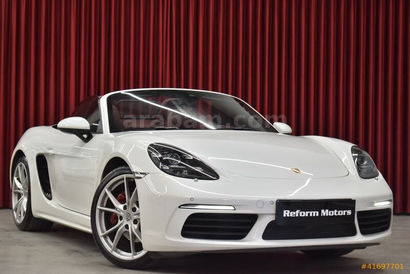 Galeriden Porsche 718 Boxster 2017 Model İstanbul 72.500 km Beyaz