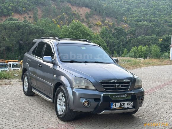 DEGİŞENSIZ TEMİZ 4×4