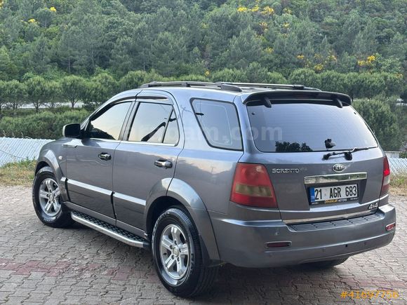 DEGİŞENSIZ TEMİZ 4×4