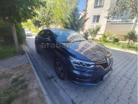 Sahibinden Renault Megane 1.3 TCe Touch 2025 Model