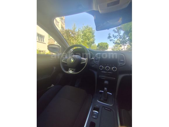 Sahibinden Renault Megane 1.3 TCe Touch 2025 Model